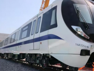 明年通車！地鐵16號線首列車到段